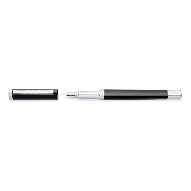 Staedtler Fyldepen - Triplus medium - sort - (bl skrift)